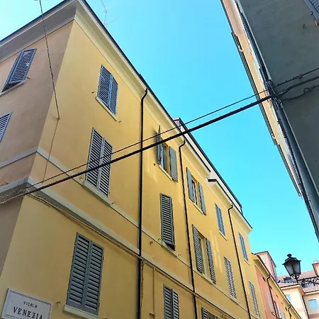 Apartman Mo & Office Corner *